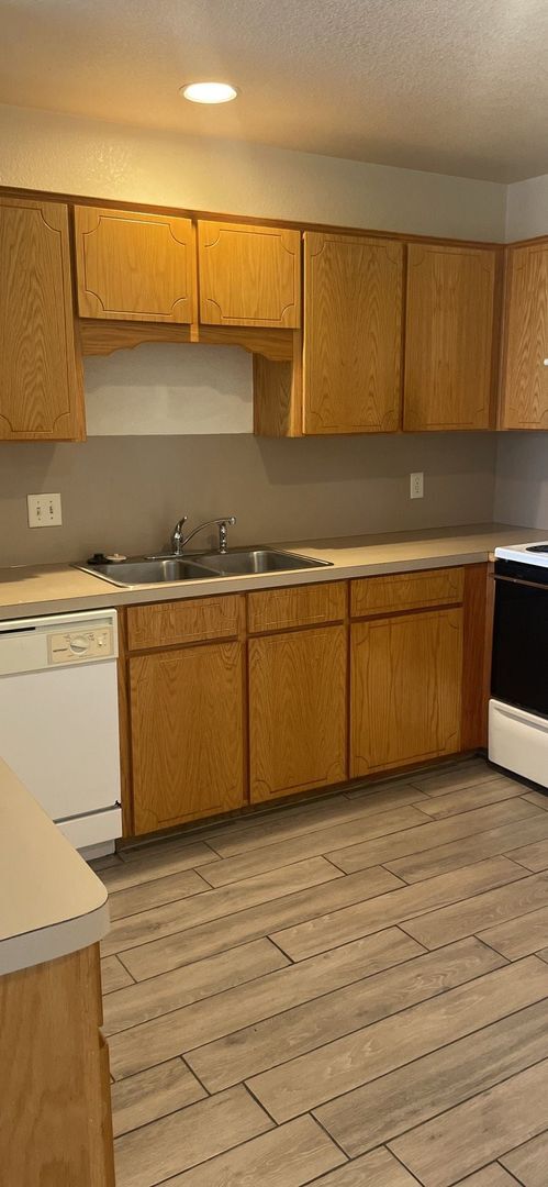 Building Photo - COMING SOON!