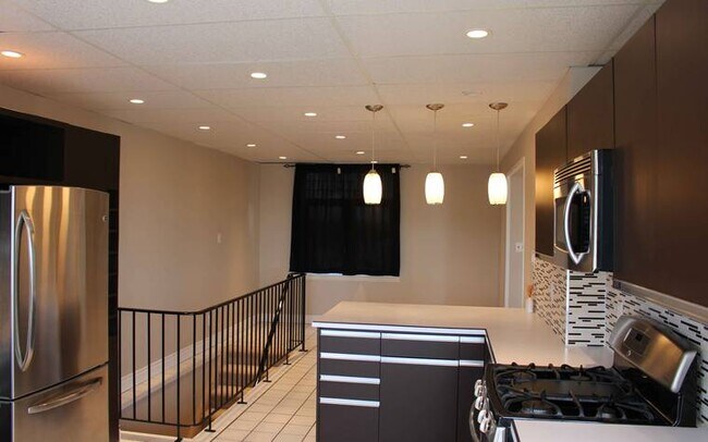 Photo du bâtiment - 307 11th St E