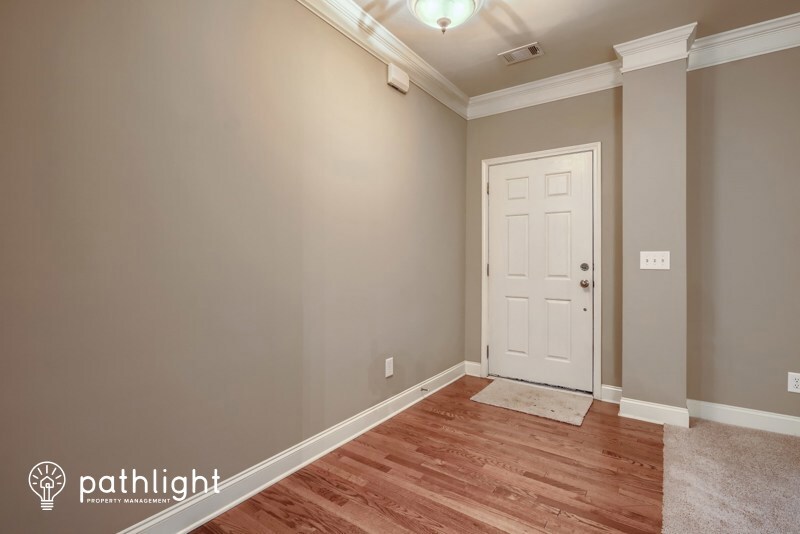 Primary Photo - 512 Crestmont Ln, Canton, GA, 30114