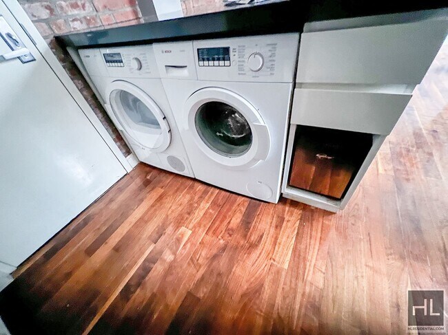 Foto del edificio - Second Avenue