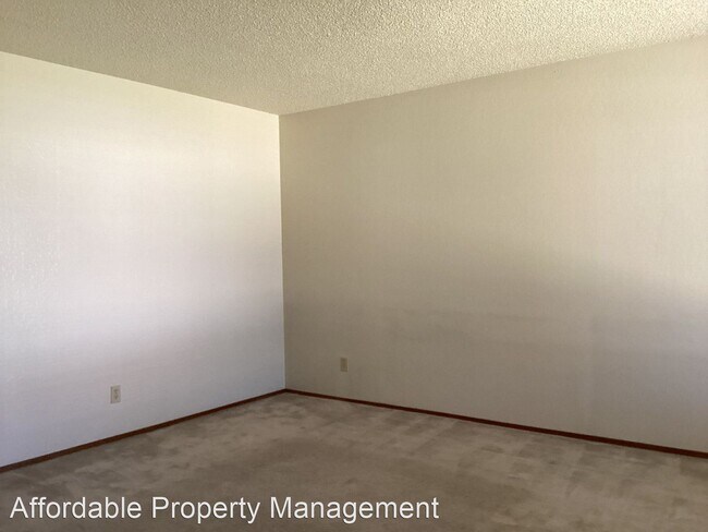 Foto del edificio - 3 br, 2 bath House - 2462 Regal Drive