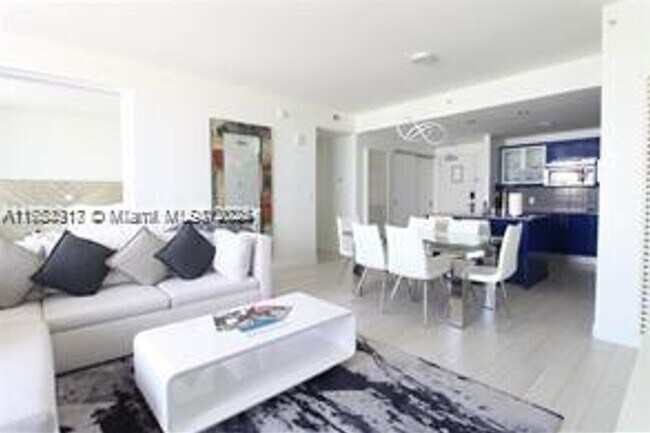 Foto del edificio - 3101 Bayshore Dr