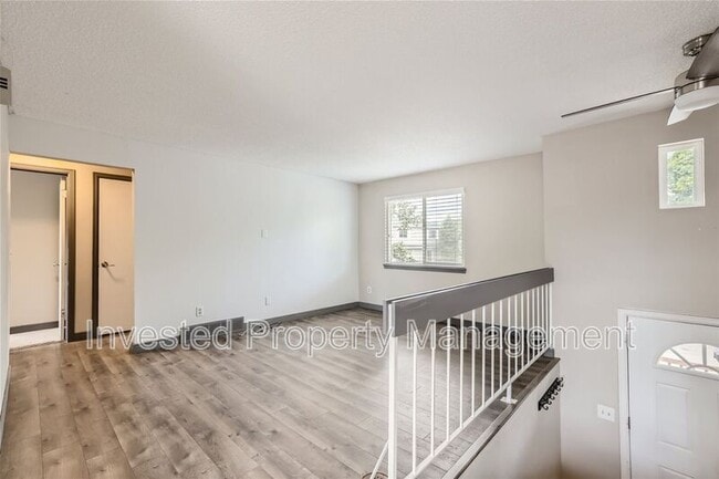 Building Photo - 5012 S Field Ct