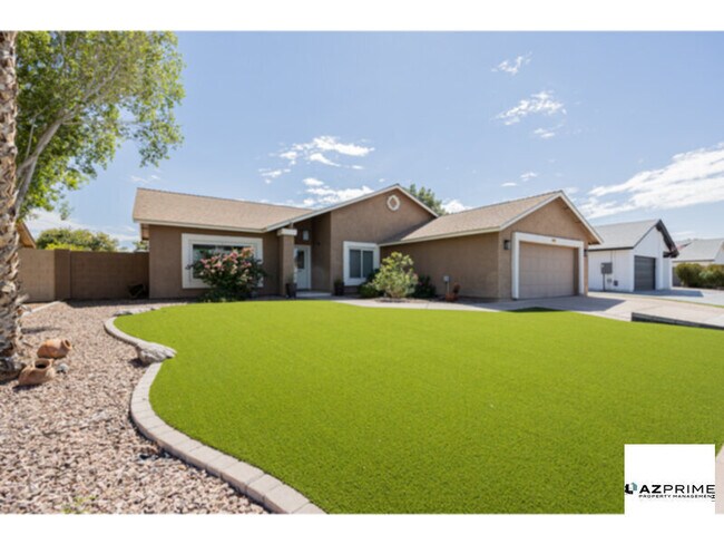 Foto del edificio - Fully-Furnished 3/2 Chandler Retreat - Poo...