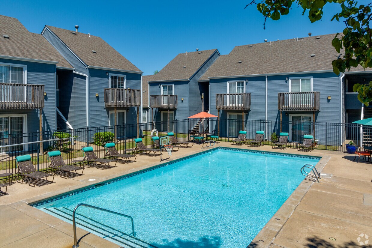 Lexington Commons Apartments in Bartlesville, OK