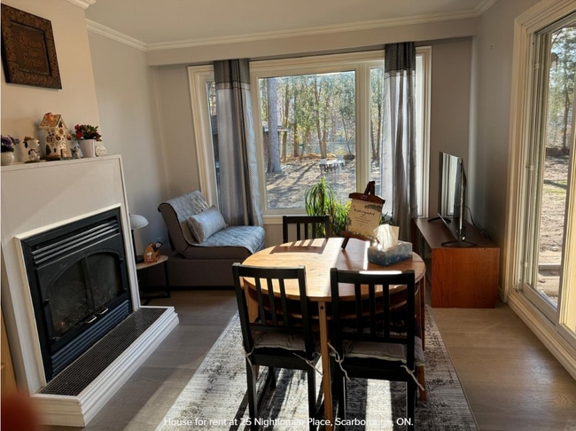 Building Photo - 25 Nightingale Pl