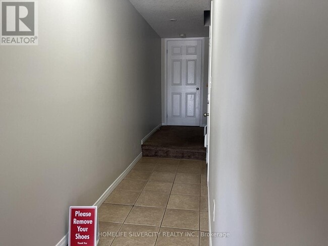 Building Photo - 155 Highland Crescent