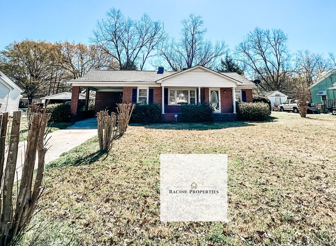 Foto principal - 608 Shands St