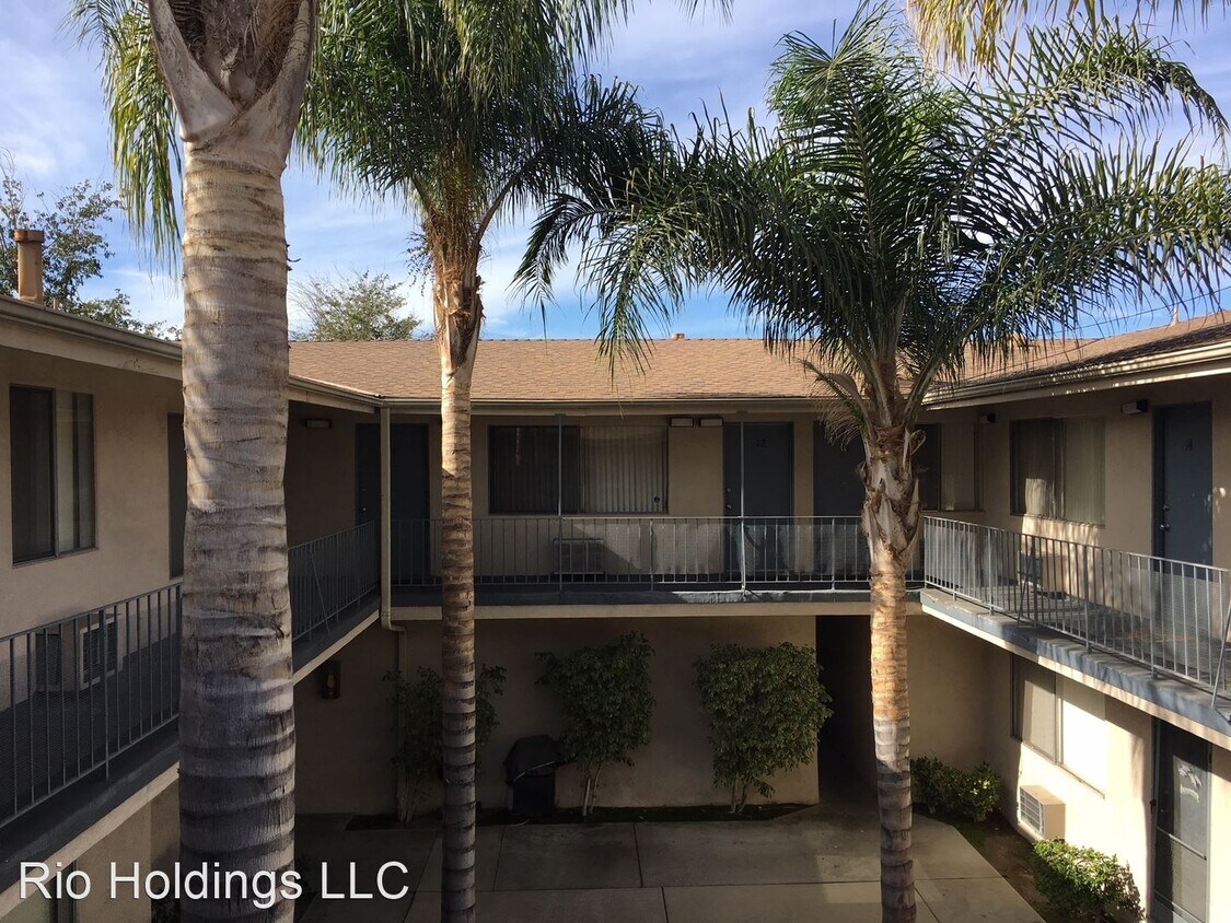 Foto principal - 6711 Haskell Ave