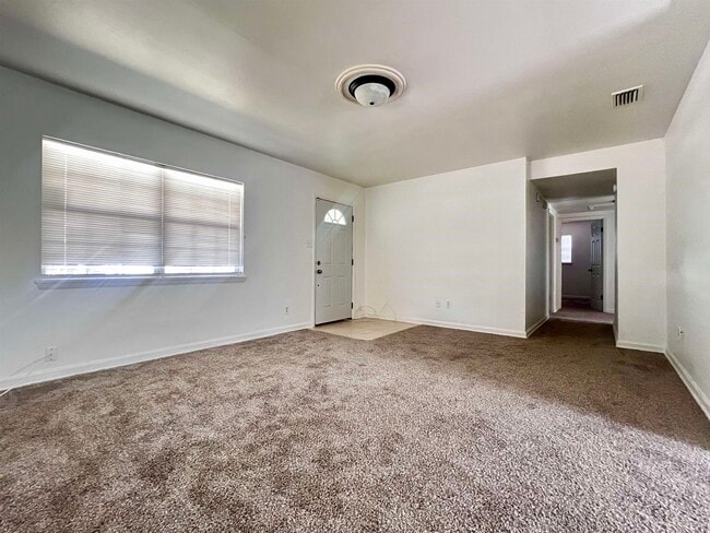 Foto del edificio - 809 Briandav St