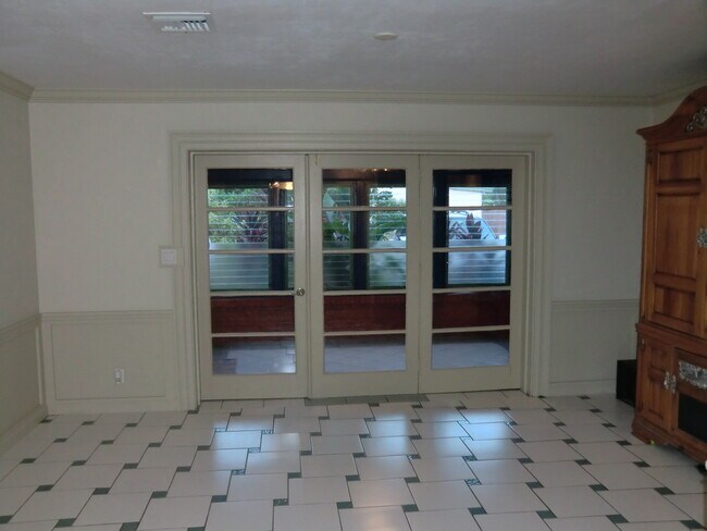 Foto del edificio - 1101 NE 12th Ave