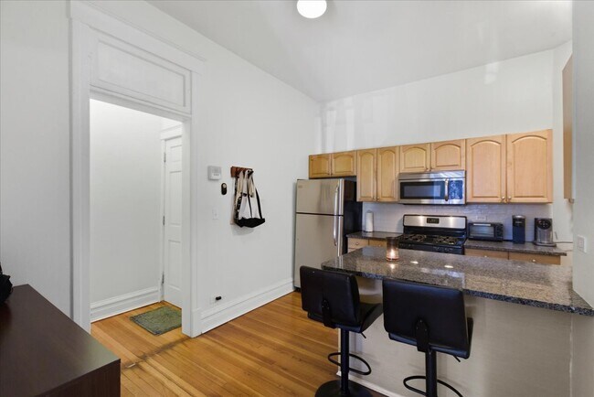 Foto del edificio - 316 Lake St