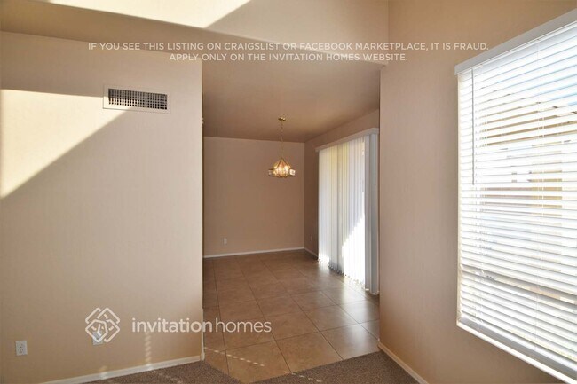 Foto del edificio - 11411 W Yuma St