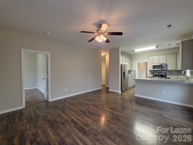 Foto del edificio - 2023 Heywood Ave