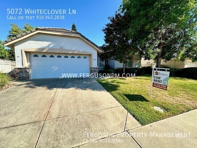 Foto del edificio - 5072 Whiteclover Ln