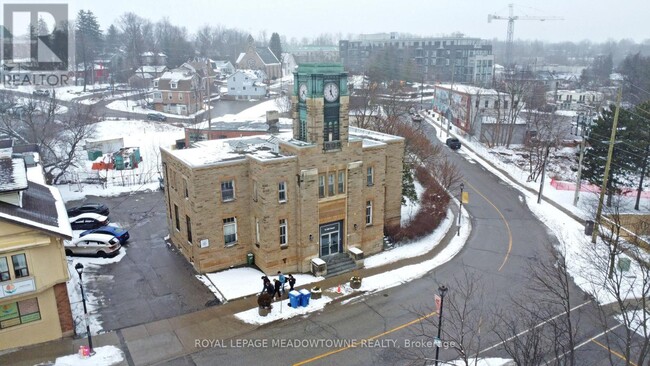 Building Photo - 70-70 Mill St