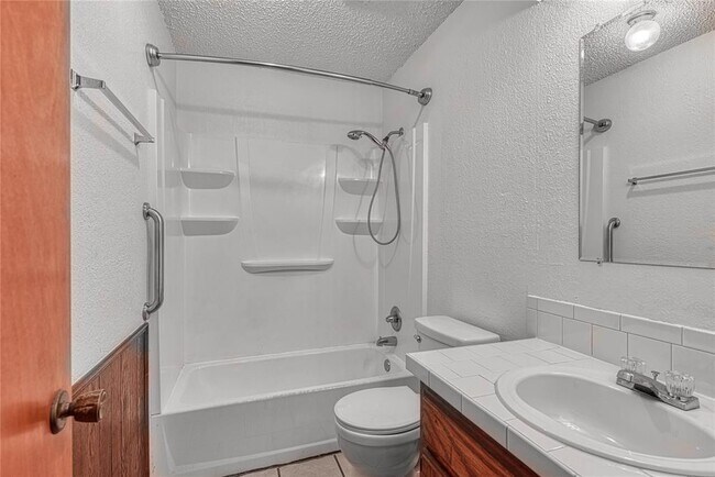 Foto del edificio - 1012 N 5th St