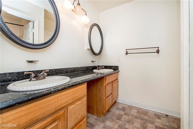 Foto del edificio - 3 br, 2 bath House - 3120 Preston Pl
