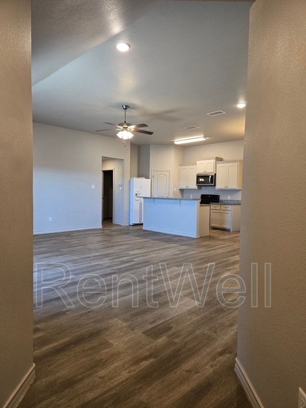 Foto del edificio - 17820 Private Rd 2160