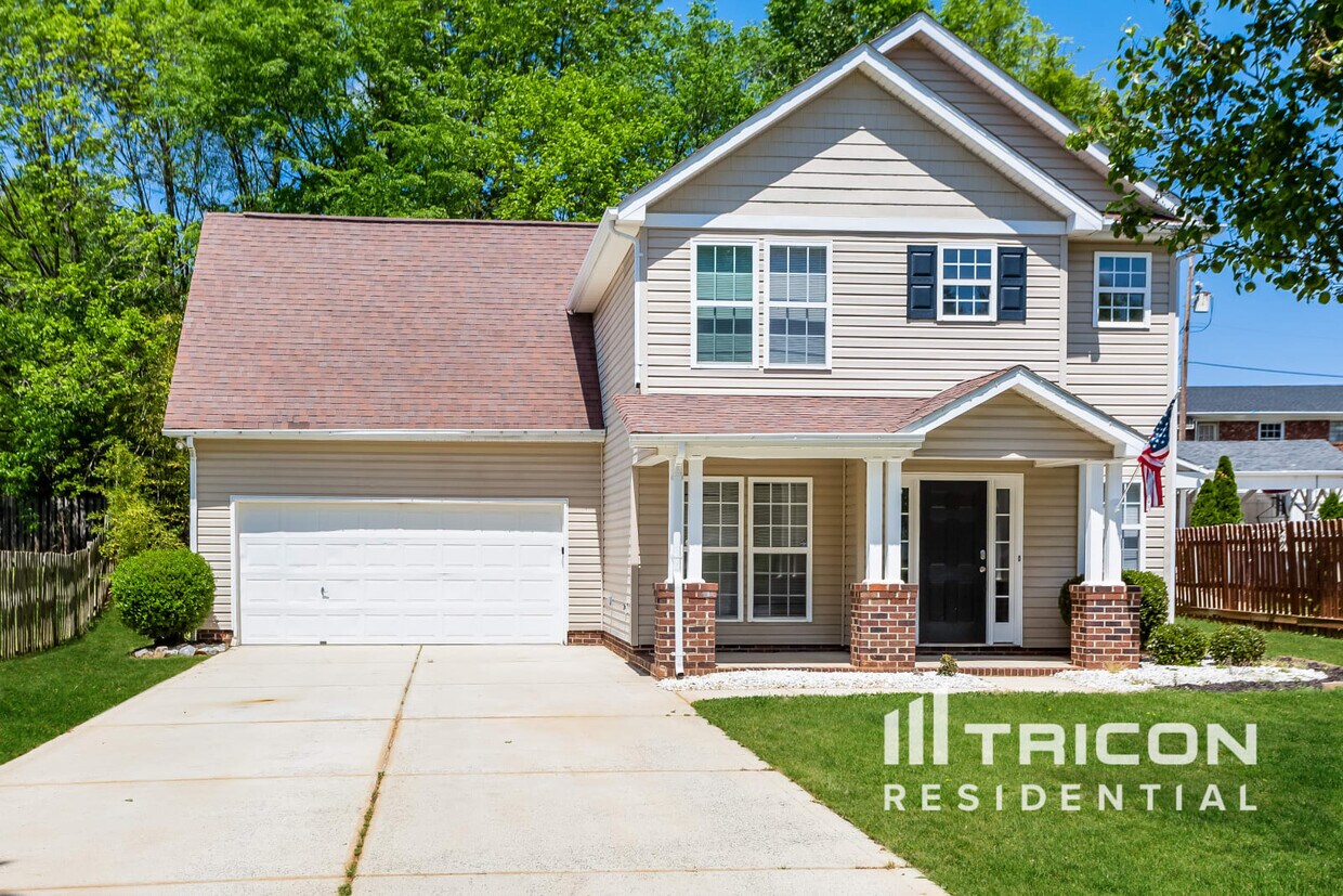 Foto principal - 118 Ashmont Dr