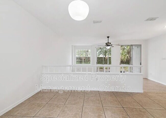 Foto del edificio - 685 Scarlet Oak Cir