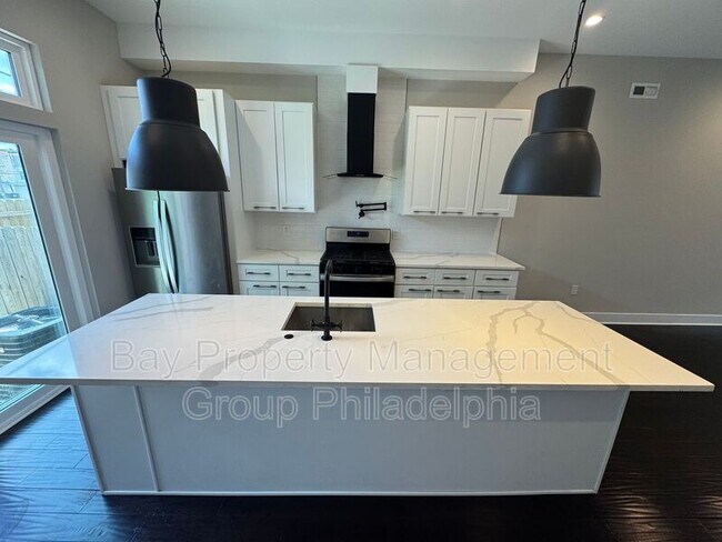 Foto del edificio - 1743 N Marshall St