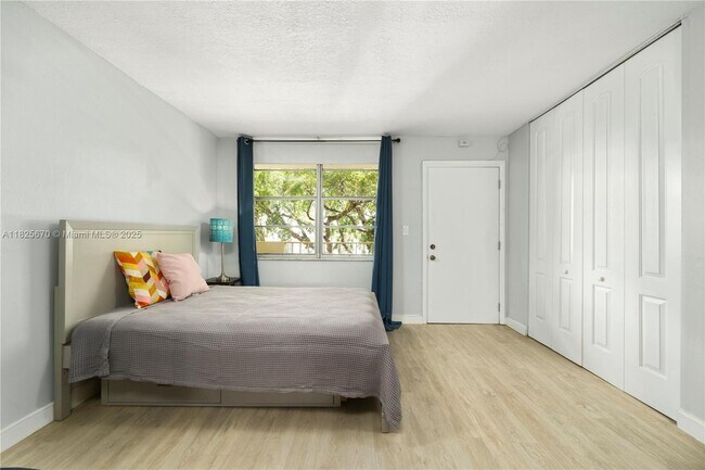 Foto del edificio - 631 Jefferson Ave