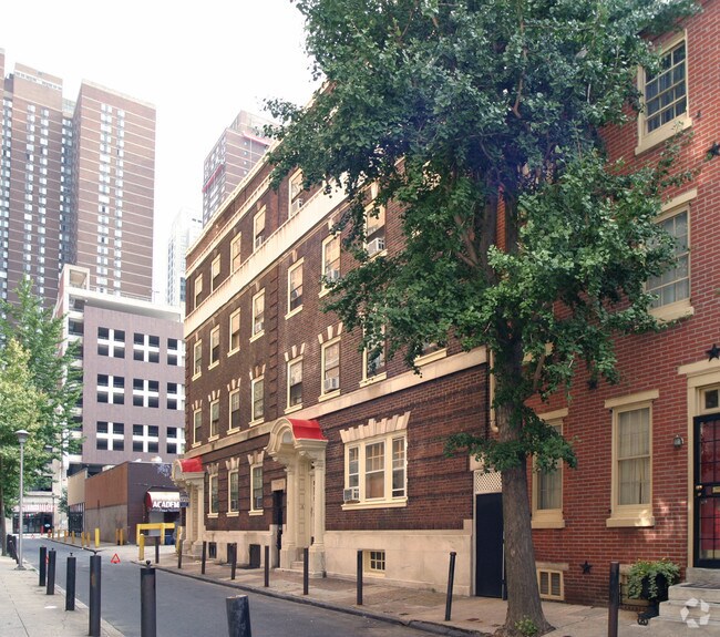 311 - 317 S Hicks St - 311-317 S Hicks St