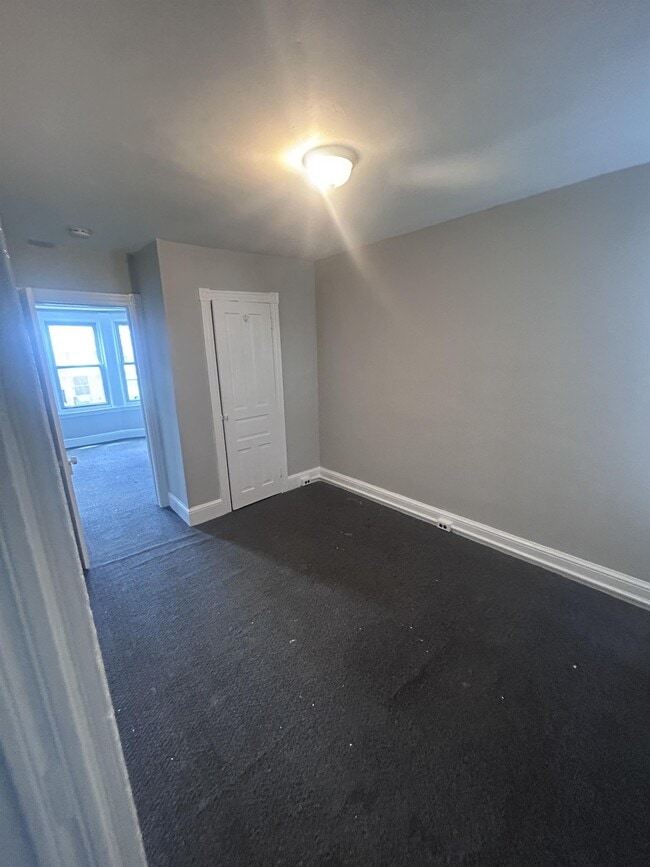 Photo - 1341 Green St House