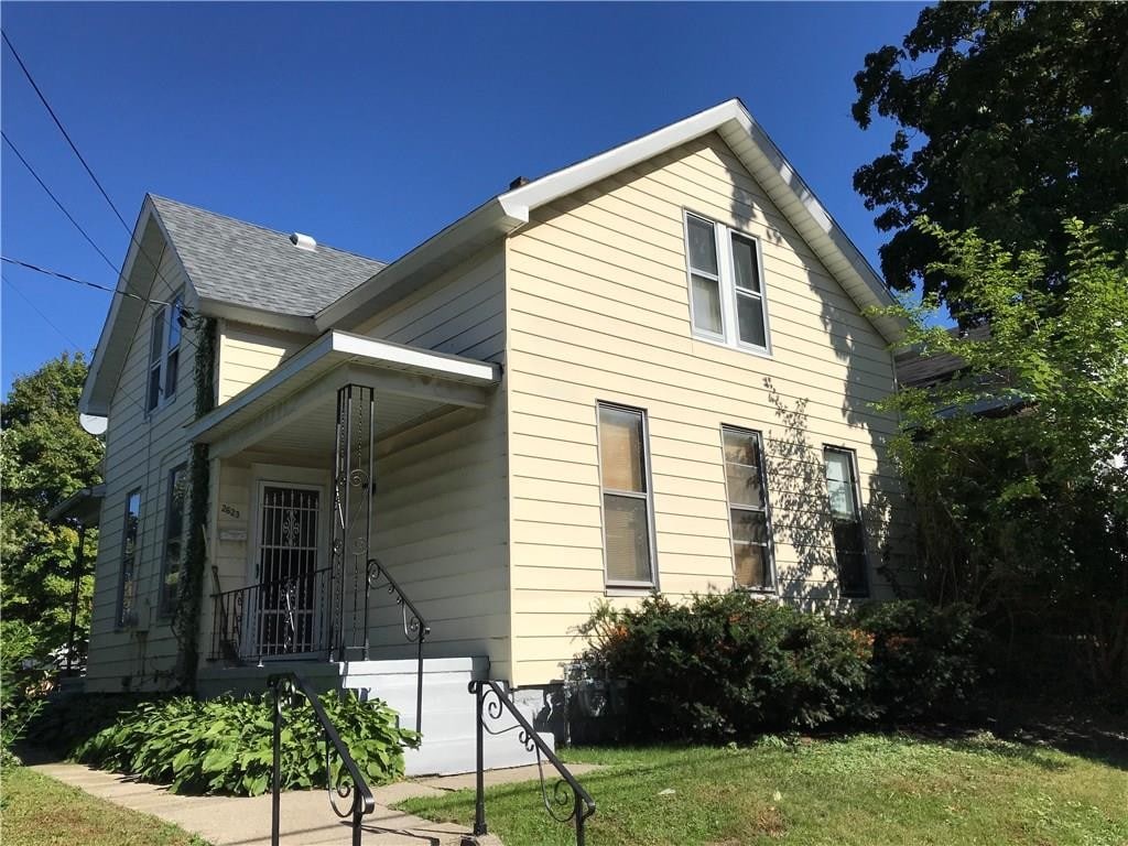 2623 Chestnut St, Erie, PA 16508 Townhouse for Rent in Erie, PA