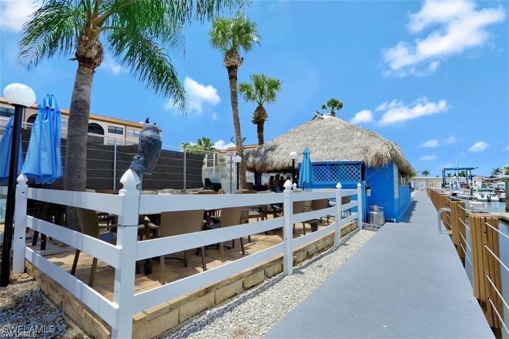 Primary Photo - 1011 Anglers Cove