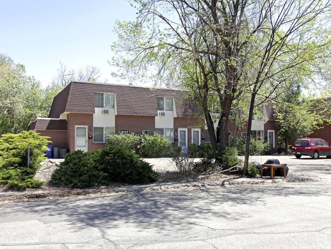 Foto del edificio - 5550-5556 Newland Way
