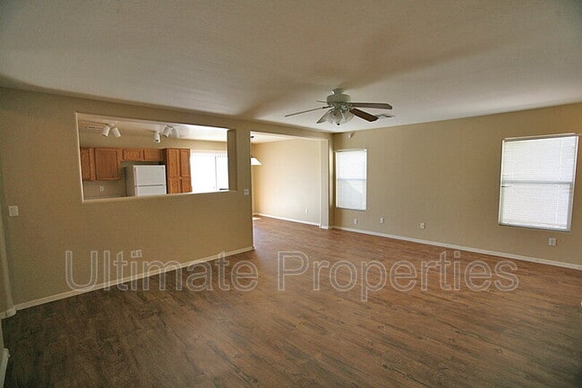 Building Photo - 22553 W Mohave St