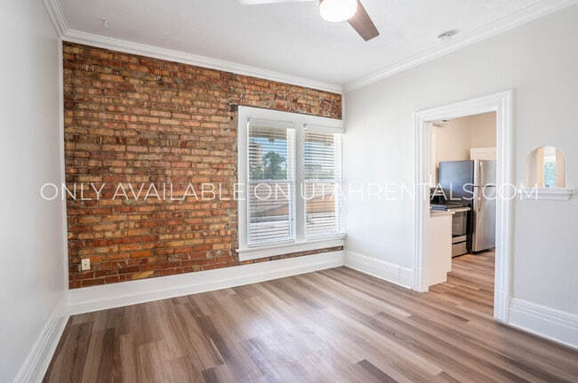 Building Photo - 955 E 100 S