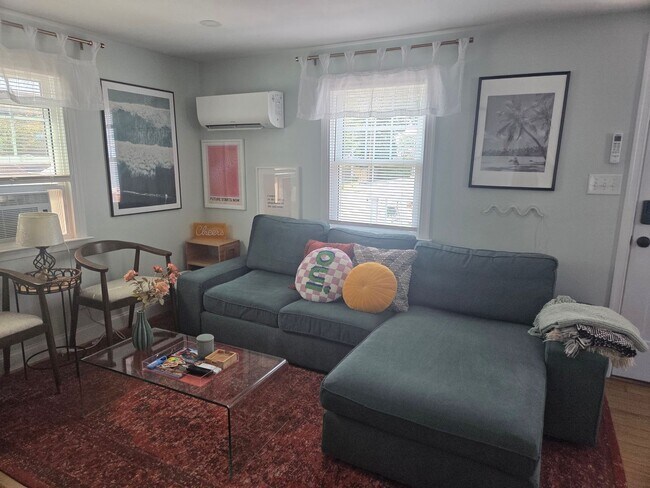 Foto del edificio - 2209 Arctic Ave