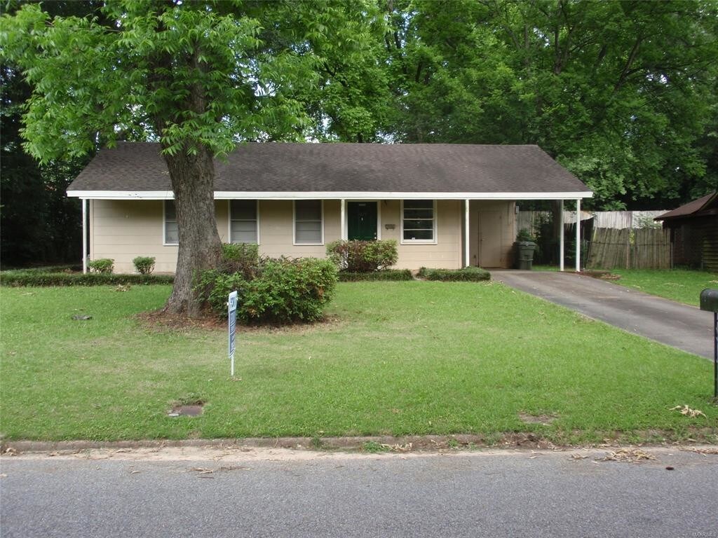 Primary Photo - 3879 Sherwood Dr