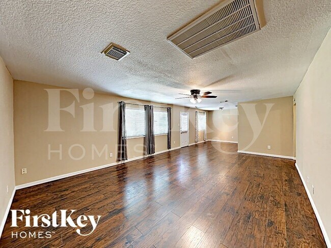Foto del edificio - 3602 Willie Way