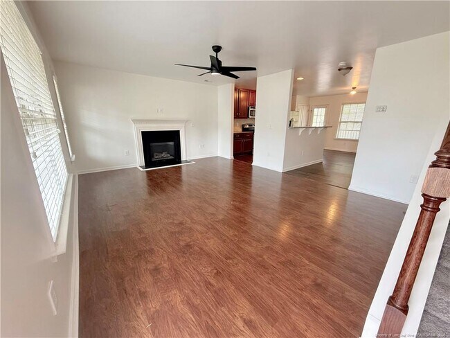 Foto del edificio - 52 Expedition Dr