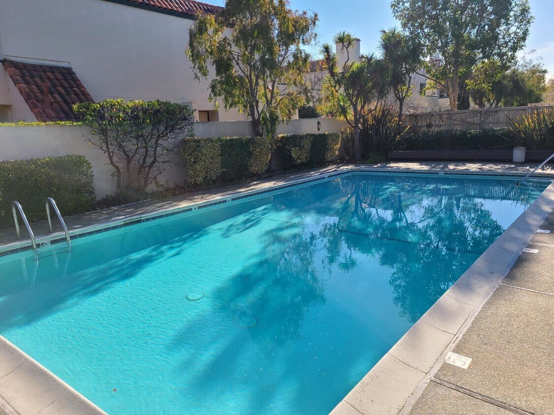 Primary Photo - 2261 Armada Way