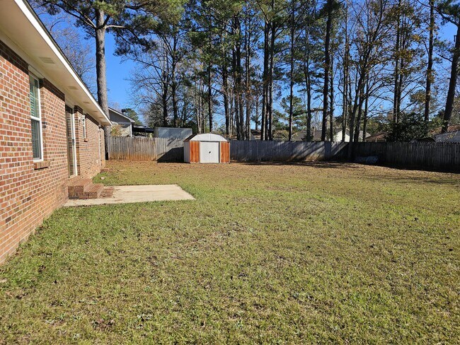 Building Photo - 106 Bartlet Ln