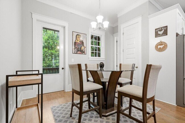 Foto del edificio - 3371 Dogwood Dr
