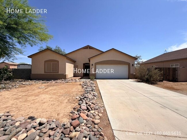 Building Photo - 651 W Fairway Cove Dr