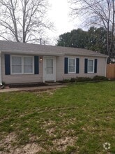 Building Photo - 1807 Southwood Dr