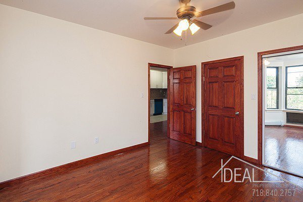 Foto del edificio - 228 8th St