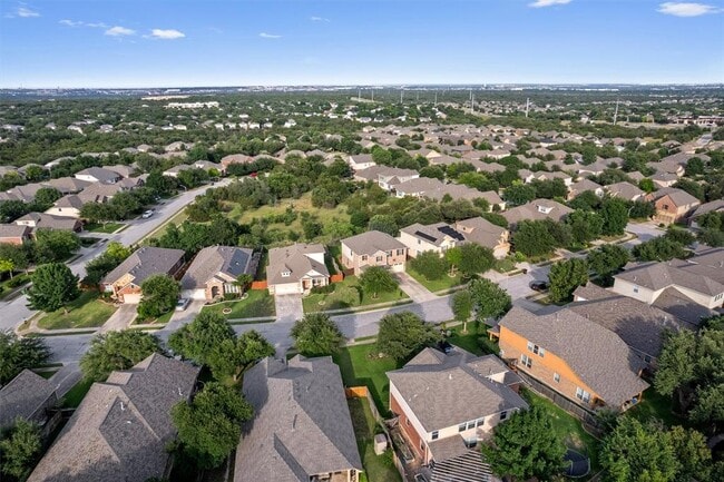 Foto del edificio - 3517 Shellcastle Ln