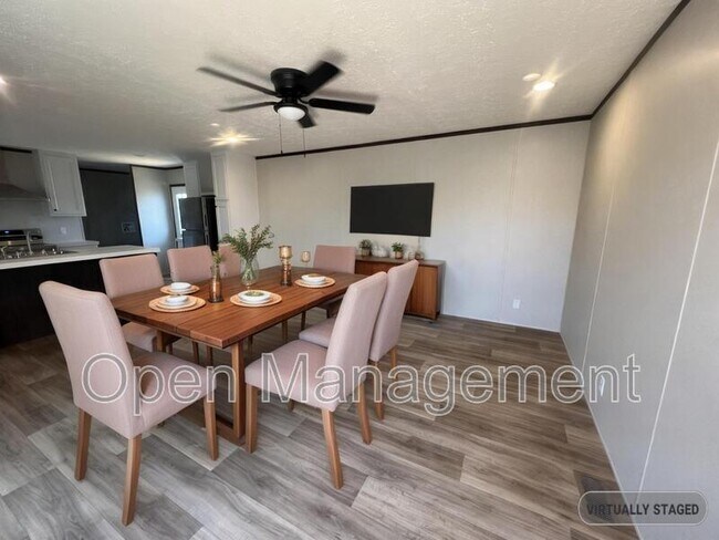 Foto del edificio - 4474 Kalamath Cir