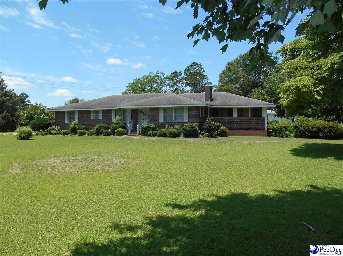1900 3rd Loop Rd, Florence, SC 29501 House Rental in Florence, SC