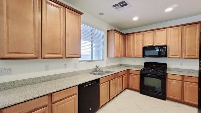 Building Photo - 10150 Palazzo Marcelli - 3 bedrooms , 2.5 ...