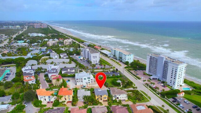 Foto del edificio - 451 Surfside Ln
