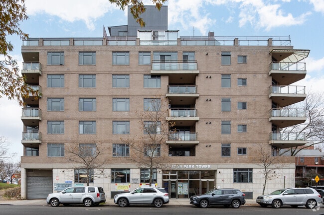 Building Photo - 132-29 Blossom Ave